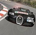 Castrol EDGE und der Bugatti Veyron jagen den Weltrekord.